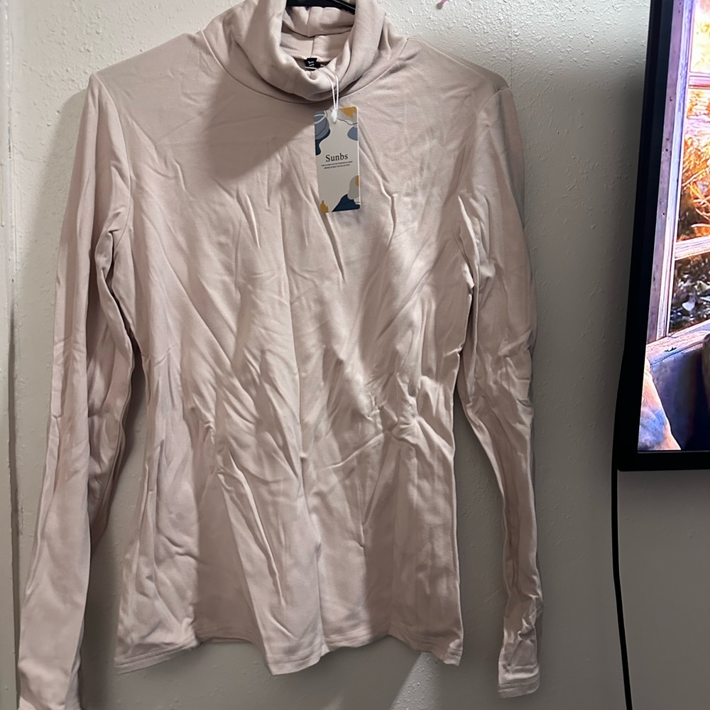 Sunbs Cream/Tan Turtleneck Long Sleeve Top